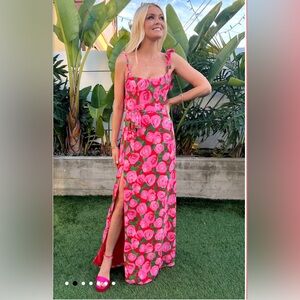 NWT Show Me Your Mumu - Willow Maxi Dress in Rosie Blooms - Size S